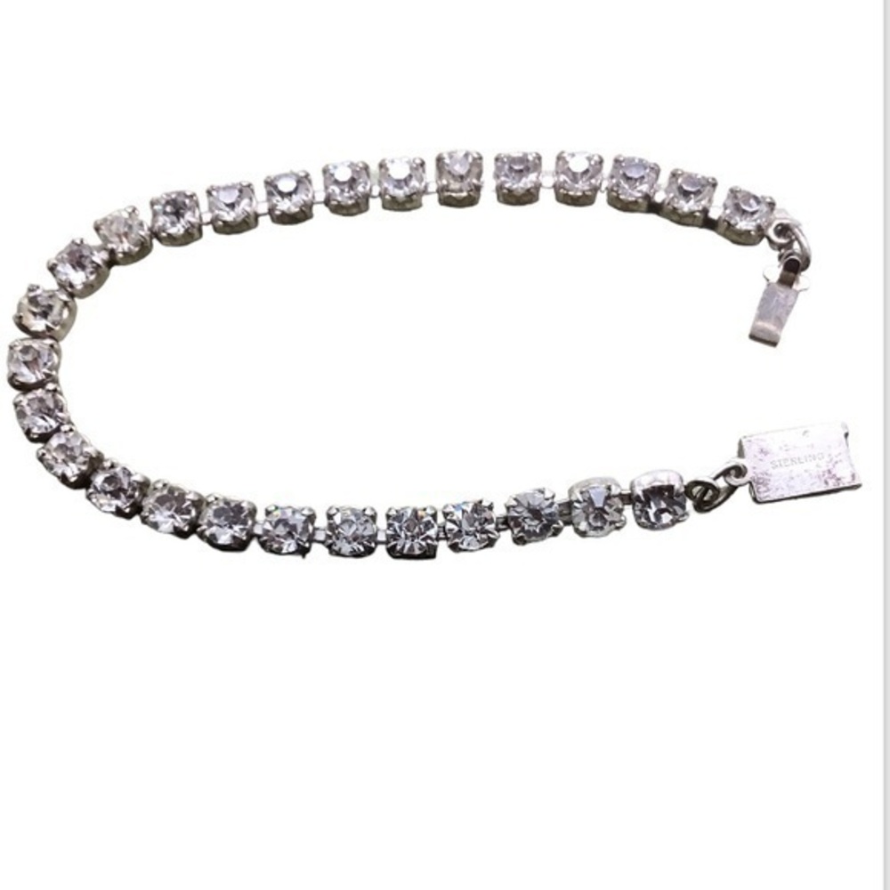 Sterling Silver Cubic Zirconia Tennis Bracelet – 7”